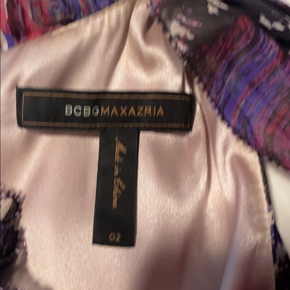 BCBG Size 2 vibrant dress - Picture 6 of 6
